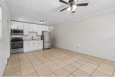 9801 N 11th Street #B, Tampa, FL 33612 - Photo 4