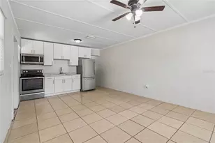 9801 N 11th St, Tampa, FL 33612 - Photo 4