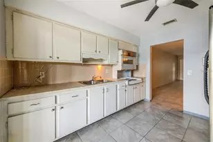 5155 9th Ave N, Saint Petersburg, FL 33710 - Photo 8