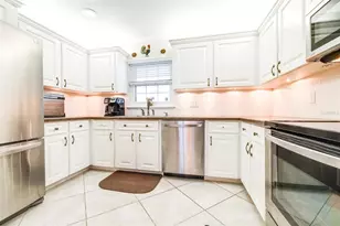2404 Gibsonia-Galloway Rd, Lakeland, FL 33810 - Photo 18