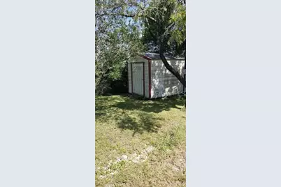 10209 N Valle Drive, Tampa, FL 33612 - Photo 16