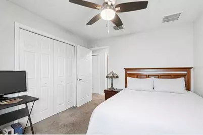 6917 Gideon Circle, Zephyrhills, FL 33541 - Photo 28