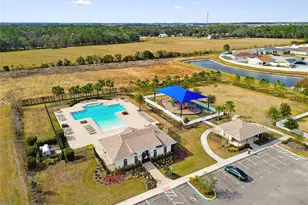 6917 Gideon Cir, Zephyrhills, FL 33541 - Photo 48