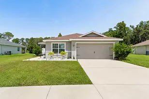 6917 Gideon Cir, Zephyrhills, FL 33541 - Photo 2