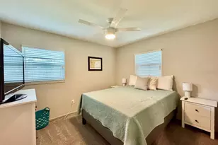 3957 Wahoo Dr SE, Saint Petersburg, FL 33705 - Photo 18