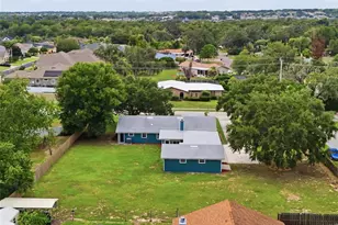 6028 Yarborough Ln, Lakeland, FL 33812 - Photo 2