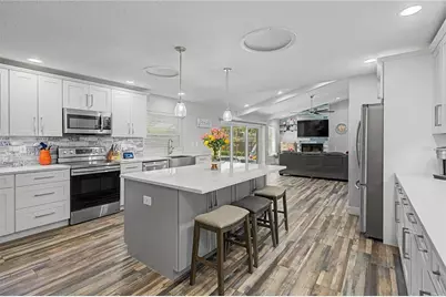 2717 Redford Court E, Clearwater, FL 33761 - Photo 14