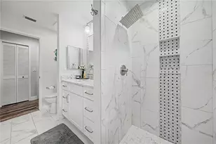 2717 Redford Ct E, Clearwater, FL 33761 - Photo 38