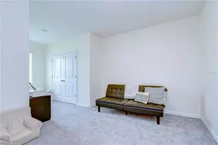 34240 Redwood Dawn Ln, Wesley Chapel, FL 33543 - Photo 40