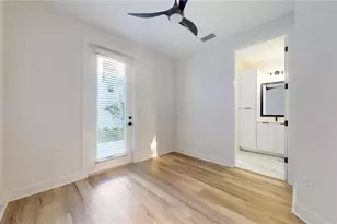 1520 N Pierce St, Tampa, FL 33602 - Photo 4
