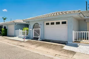 10407 Larchmont Pl N, Pinellas Park, FL 33782 - Photo 30