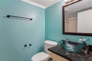10407 Larchmont Pl N, Pinellas Park, FL 33782 - Photo 32