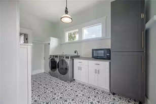 5301 N Central Ave, Tampa, FL 33603 - Photo 28