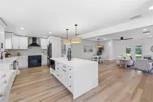 2310 Harrison Dr, Dunedin, FL 34698 - Photo 8