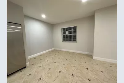 104 W Brentridge Drive, Brandon, FL 33511 - Photo 12