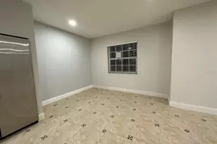 104 W Brentridge Dr, Brandon, FL 33511 - Photo 12
