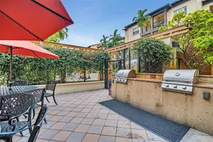 100 4th Ave S, Saint Petersburg, FL 33701 - Photo 14