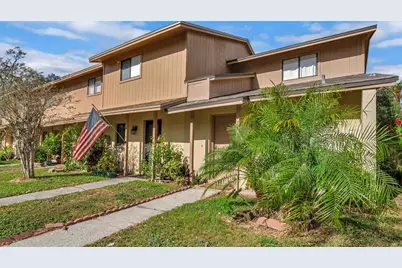 3913 Oak Limb Court, Tampa, FL 33614 - Photo 2