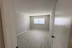 4500 E Bay Dr, Clearwater, FL 33764 - Photo 14