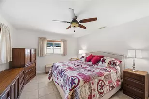 5915 46th Ave N, Kenneth City, FL 33709 - Photo 16