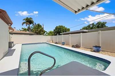 5915 46th Avenue N, Kenneth City, FL 33709 - Photo 24