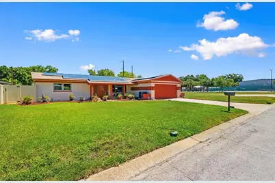 5915 46th Avenue N, Kenneth City, FL 33709 - Photo 26