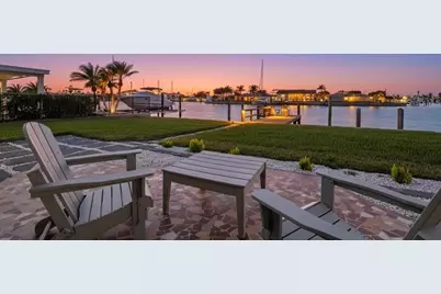 510 115th Avenue, Treasure Island, FL 33706 - Photo 4