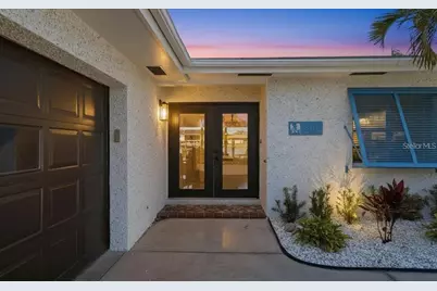 510 115th Avenue, Treasure Island, FL 33706 - Photo 2