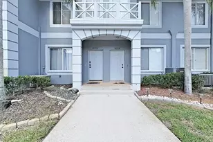 18126 Paradise Point Dr, Tampa, FL 33647 - Photo 12