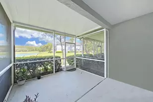 18126 Paradise Point Dr, Tampa, FL 33647 - Photo 26