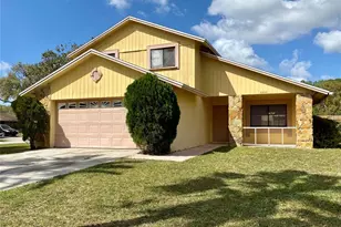 5205 Dublin Pl, Tampa, FL 33624 - Photo 1