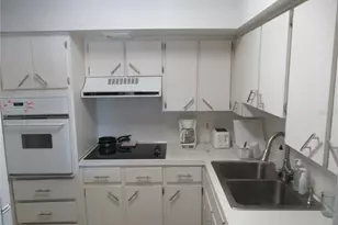 2371 Israeli Dr, Clearwater, FL 33763 - Photo 8