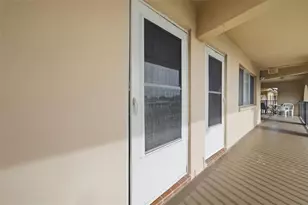2525 W Bay Dr, Belleair Bluffs, FL 33770 - Photo 22
