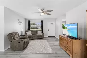 943 W Tarpon Blvd NW, Port Charlotte, FL 33952 - Photo 6