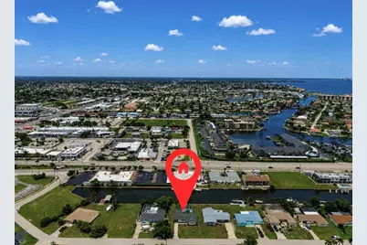 1725 Bikini Court, Cape Coral, FL 33904 - Photo 4