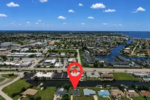 1725 Bikini Ct, Cape Coral, FL 33904 - Photo 4
