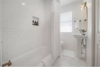 319 W Curtis Street, Tampa, FL 33603 - Photo 32