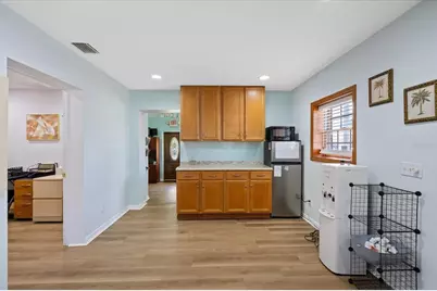 6511 Main Street, New Port Richey, FL 34653 - Photo 12