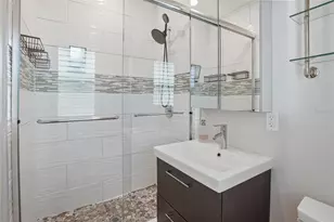 410 12th Ave NE, Saint Petersburg, FL 33701 - Photo 12
