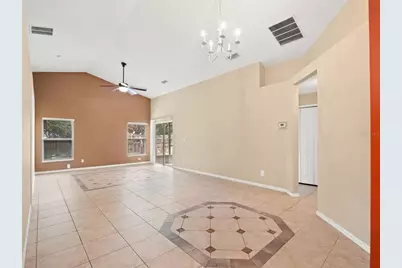 2318 Barons Court, Tavares, FL 32778 - Photo 12