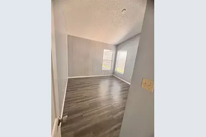 2070 Sarah Louise Drive, Brandon, FL 33510 - Photo 30