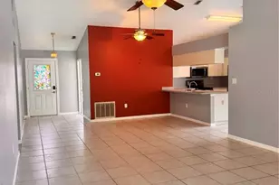 2070 Sarah Louise Dr, Brandon, FL 33510 - Photo 6