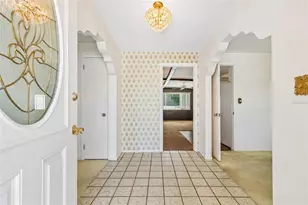 1836 Princeton Dr, Clearwater, FL 33765 - Photo 8