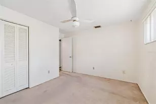 1836 Princeton Dr, Clearwater, FL 33765 - Photo 38