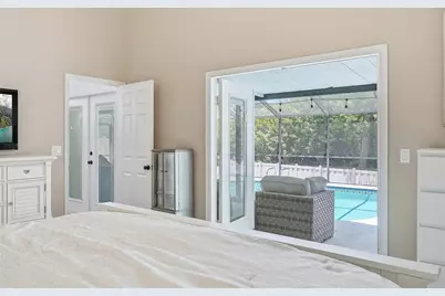 5274 White Sand Circle NE, Saint Petersburg, FL 33703 - Photo 30