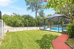 5274 White Sand Cir NE, Saint Petersburg, FL 33703 - Photo 40