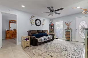 8504 Gold Ridge Cir, Tampa, FL 33619 - Photo 4