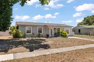 8504 Gold Ridge Cir, Tampa, FL 33619 - Photo 2