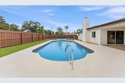 10711 Frances Ln, Largo, FL 33774 - Photo 46
