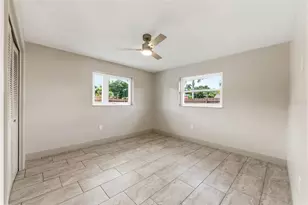 10711 Frances Ln, Largo, FL 33774 - Photo 28